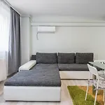 Downtown Apartamento Bucarest
